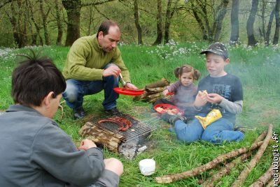 mmmh !! d&eacute;jeuner nature et merguez, merci cuistot !!